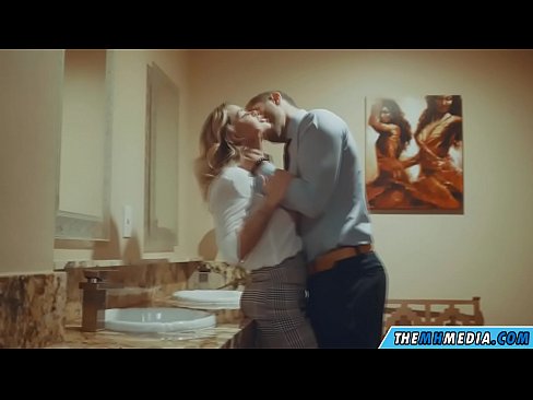 ❤️ Когато наедряла блондинка ви съблазни в обществена тоалетна ❤❌ Порно vk в bg.trysex.ru ❌️